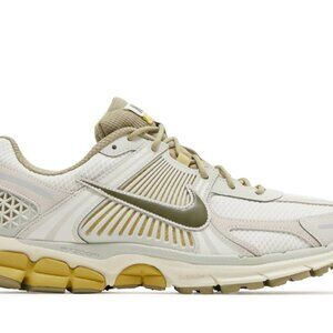 Nike Zoom Vomero 5 SP Light Bone Neutral Olive, Sz 8